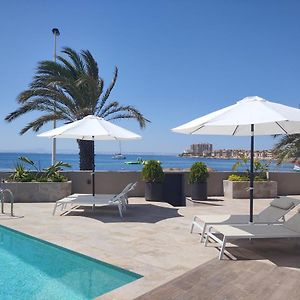 Boutique Beach House, Colina Del Emperador